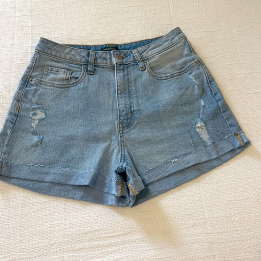 Wild Fable Women's Super-High Rise Rolled Cuff Shorts Size 6 NWOT